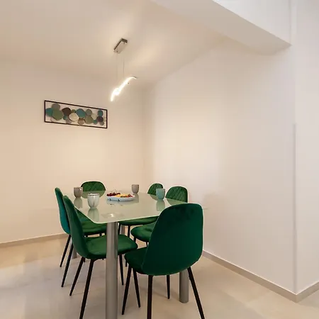 Rosoglio 300m From Sea, New 2024 Apartment *