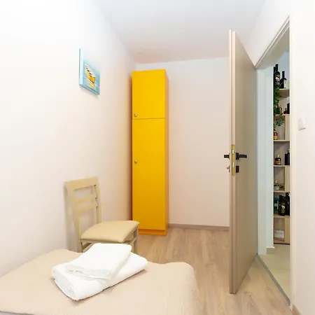 Rosoglio 300m From Sea, New 2024 * Πόρετς